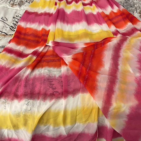 Diva Boutique Multi-Color Dress - Picture 4 of 7